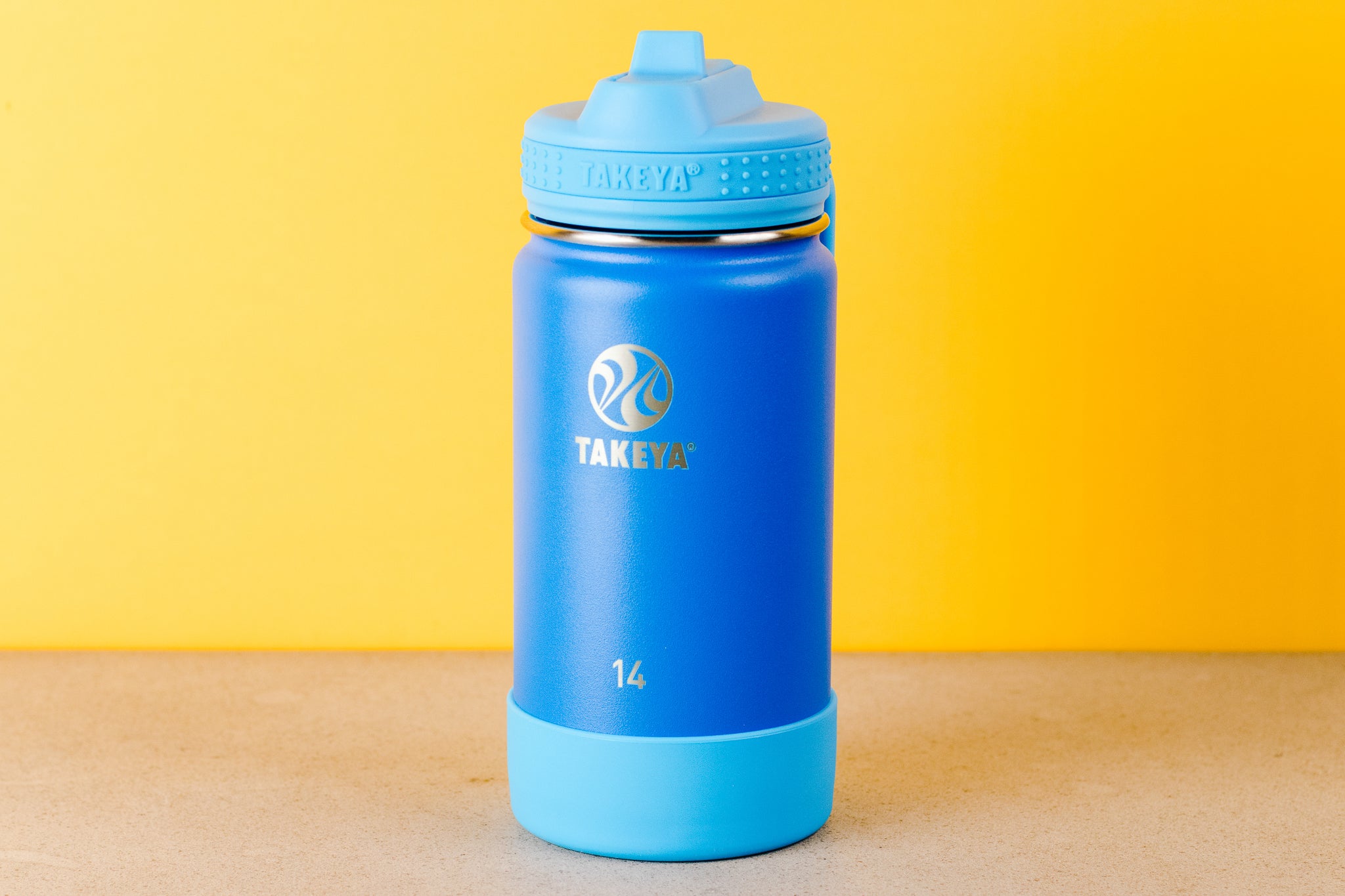 Detail Images Of Water Bottles Nomer 13