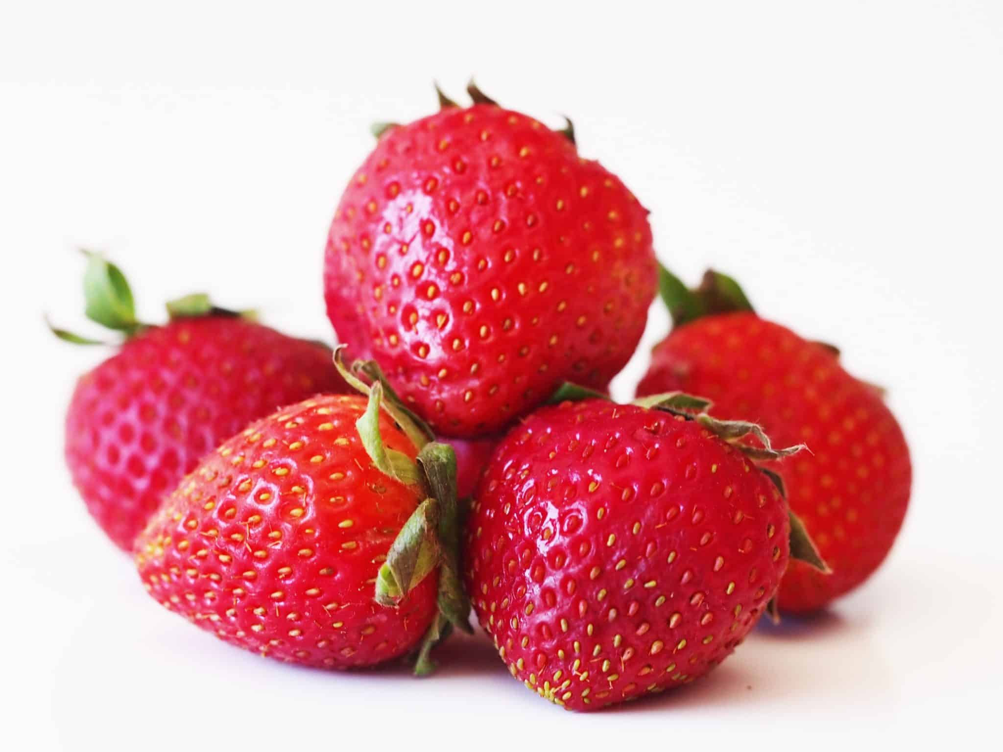 Detail Images Strawberries Nomer 5