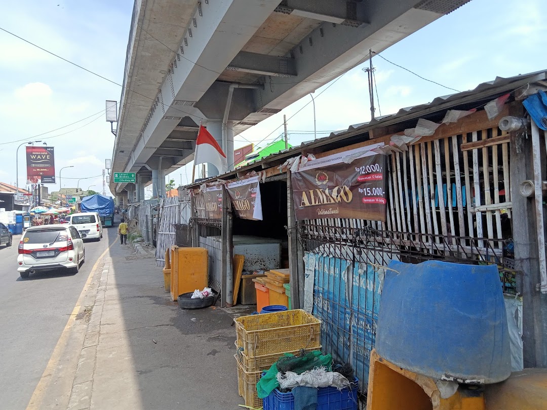 Detail Impian Gambar Orang Bingung Melihat Pertigaan Jalan Nomer 25