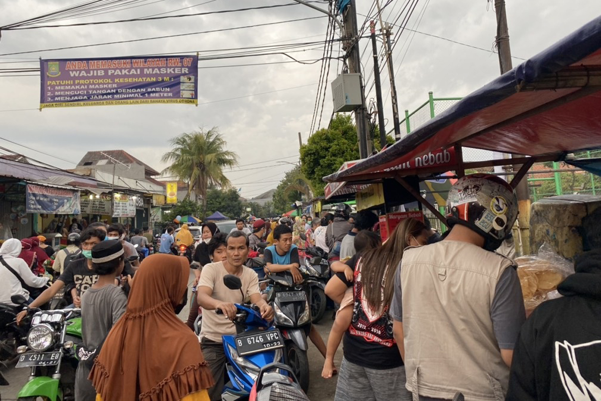 Detail Impian Gambar Orang Bingung Melihat Pertigaan Jalan Nomer 37