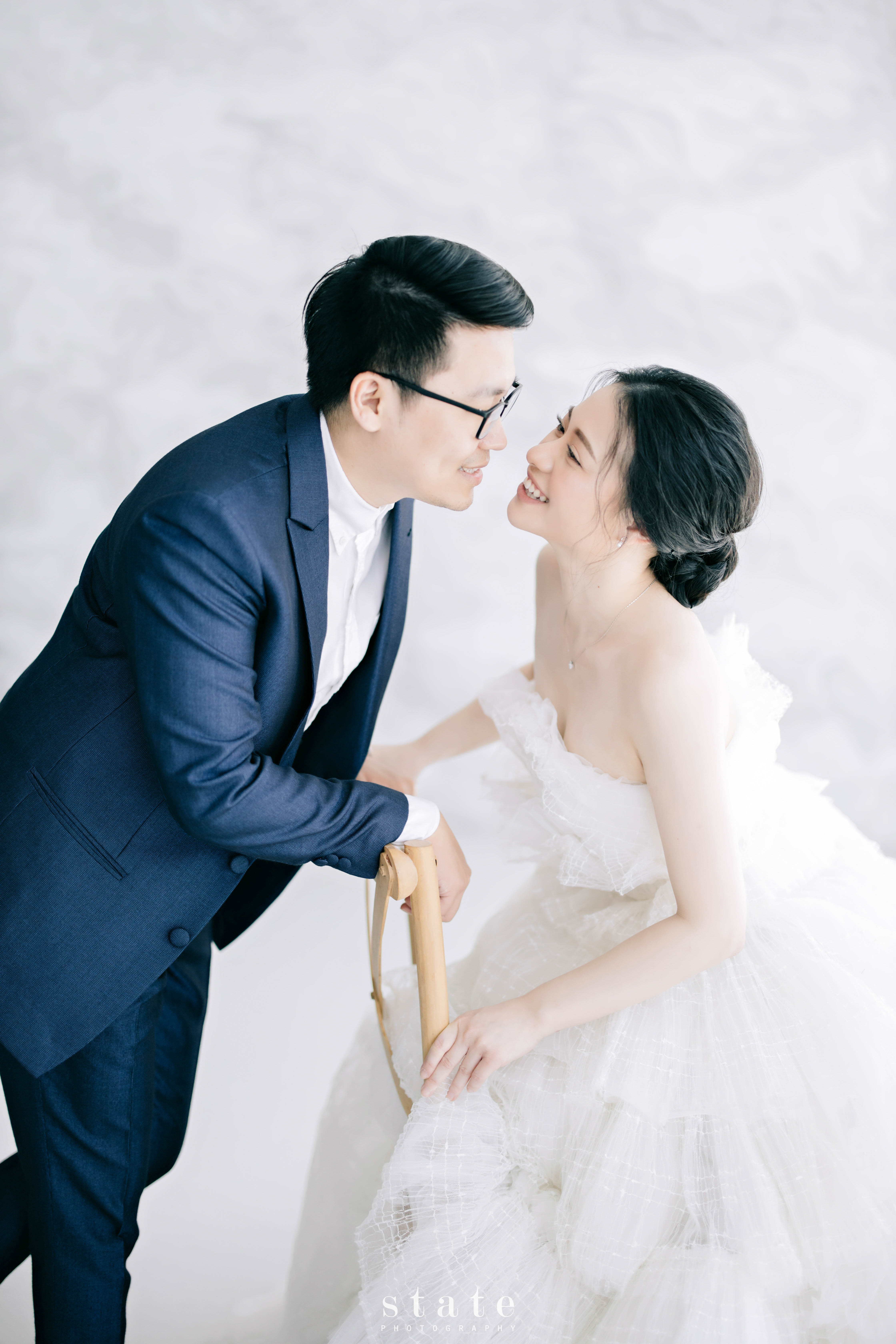 Detail Inspirasi Foto Prewedding Indoor Nomer 13