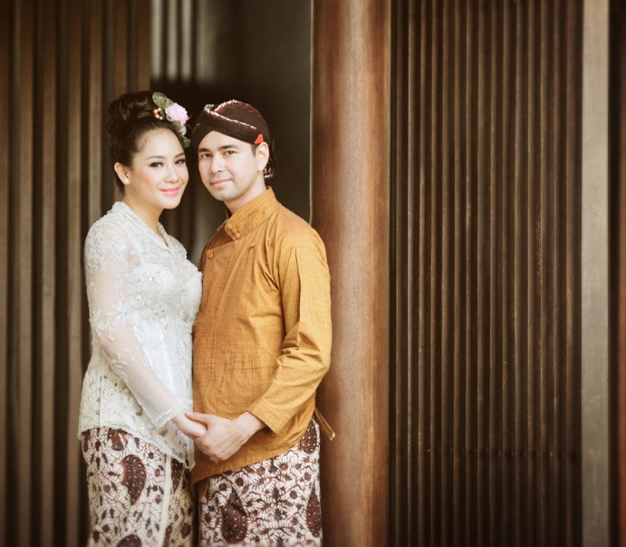 Detail Inspirasi Foto Prewedding Indoor Nomer 32
