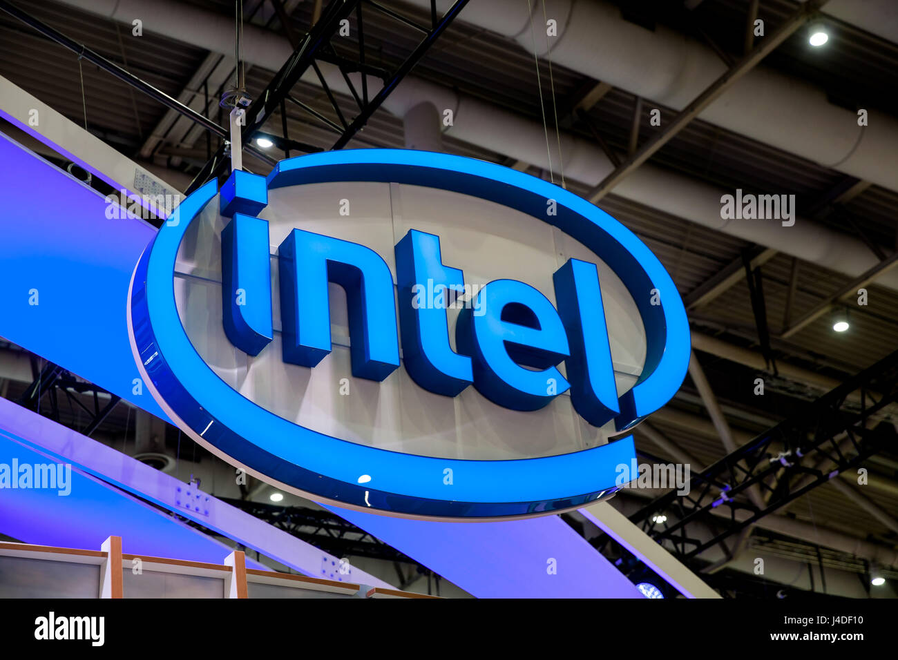 Detail Intel Company Logo Nomer 14