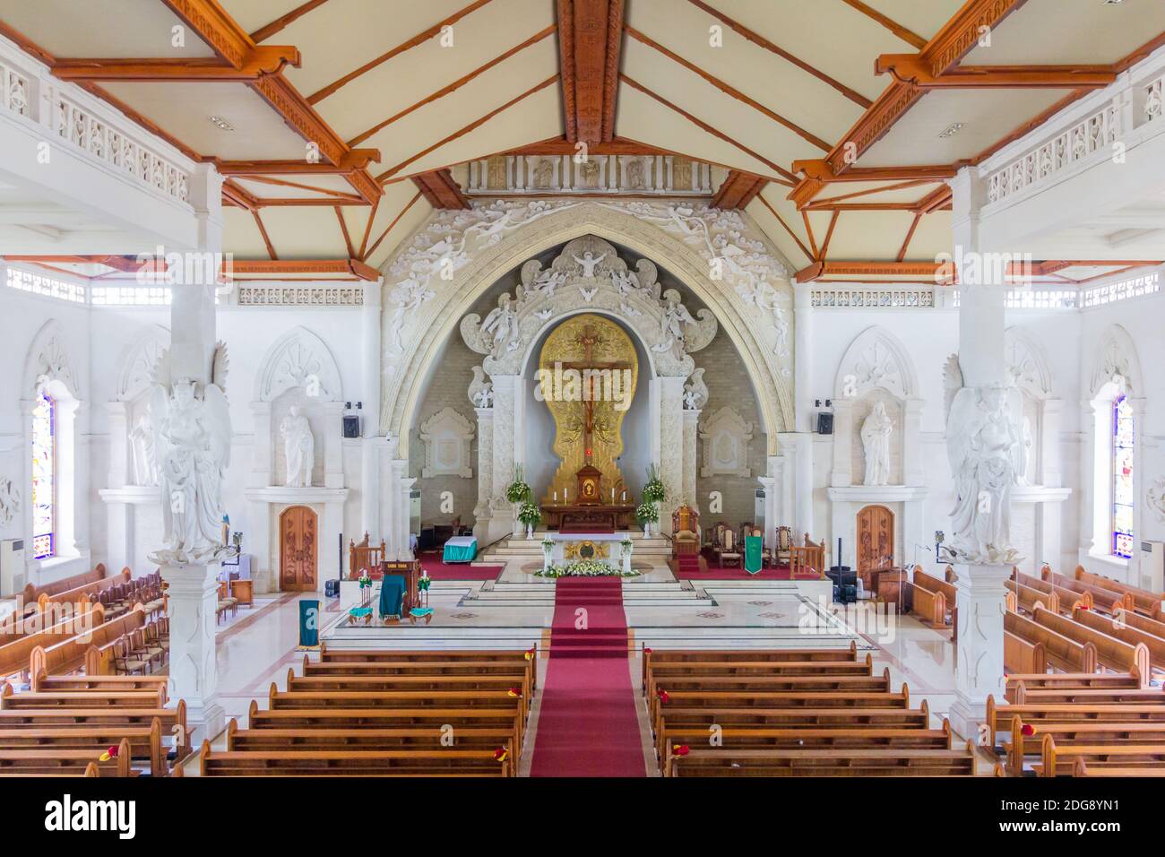 Detail Interior Gereja Katolik Nomer 2