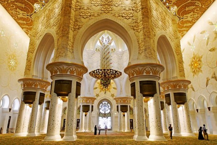 Detail Interior Masjid Terindah Di Dunia Nomer 32