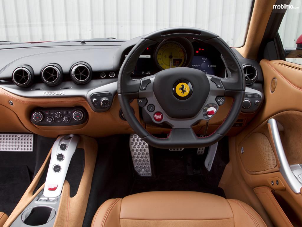 Detail Interior Mobil Ferrari Nomer 52