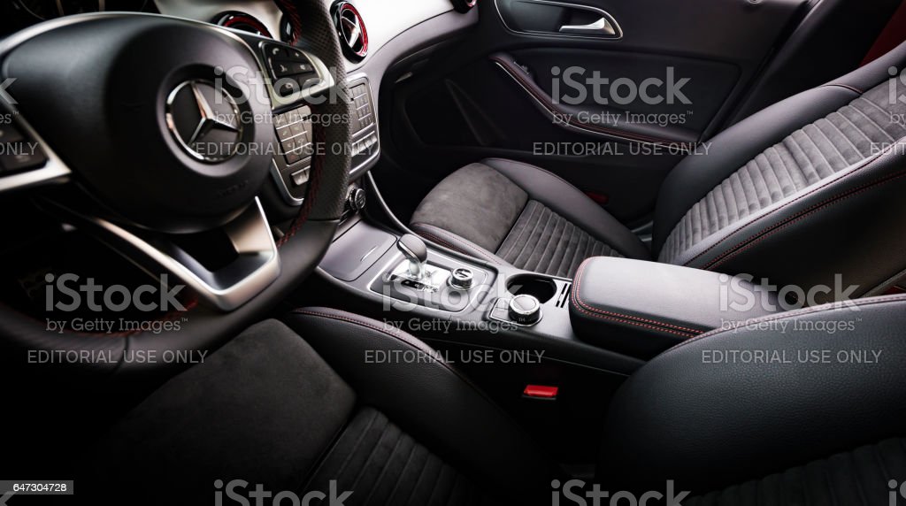 Detail Interior Mobil Sport Nomer 37