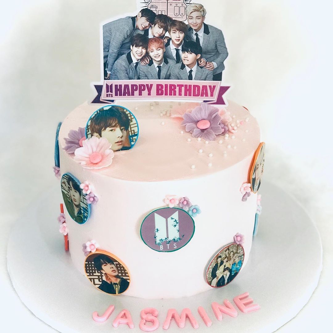 Detail Desain Kue Bts Nomer 4