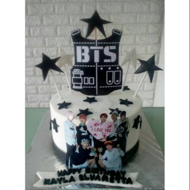 Detail Desain Kue Bts Nomer 35