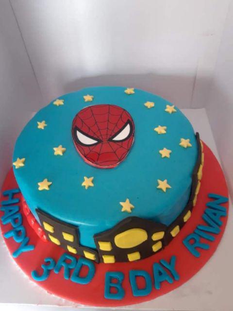 Detail Desain Kue Ulang Tahun Spiderman Nomer 29