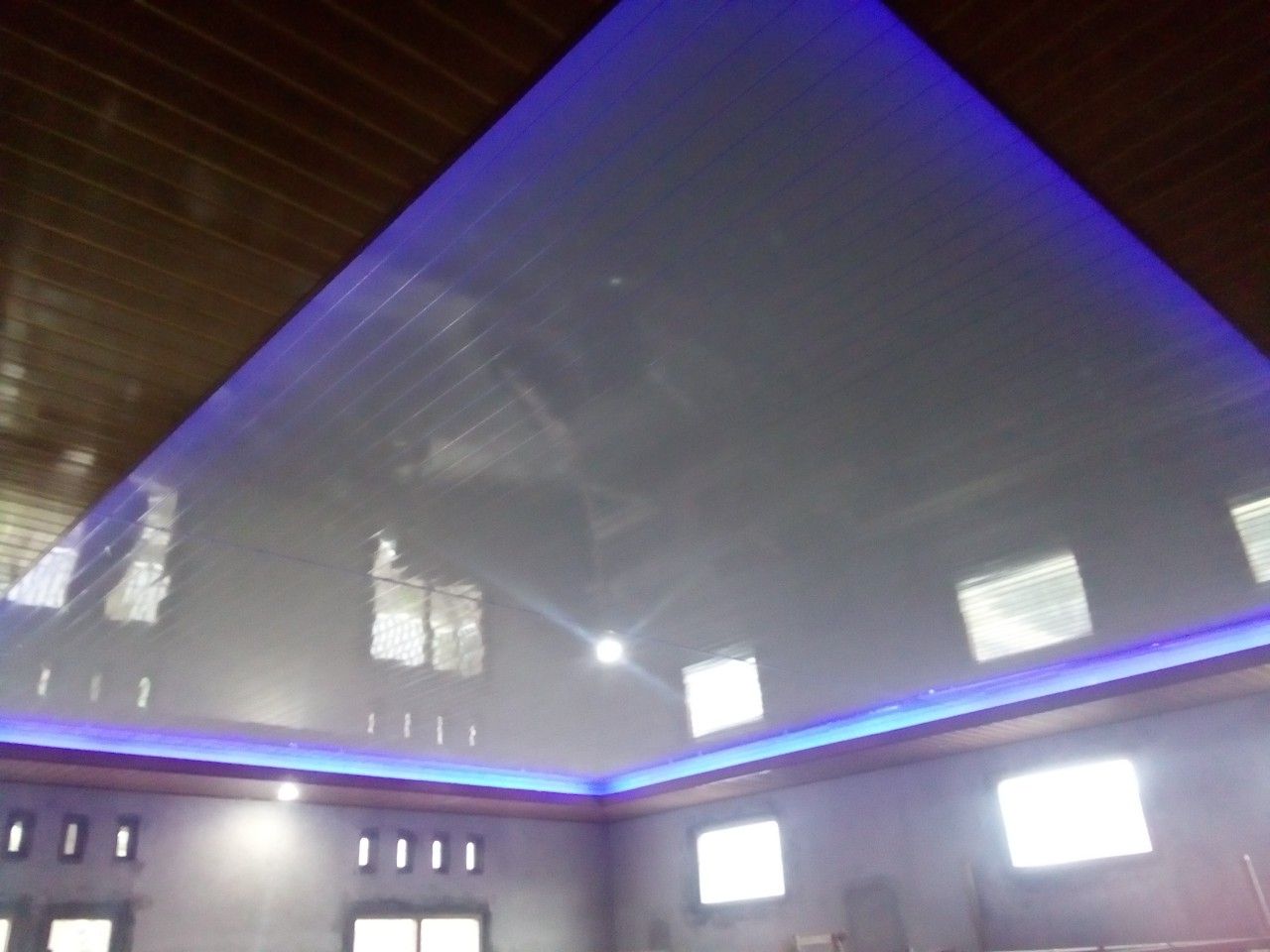 Detail Desain Lampu Atap Nomer 36
