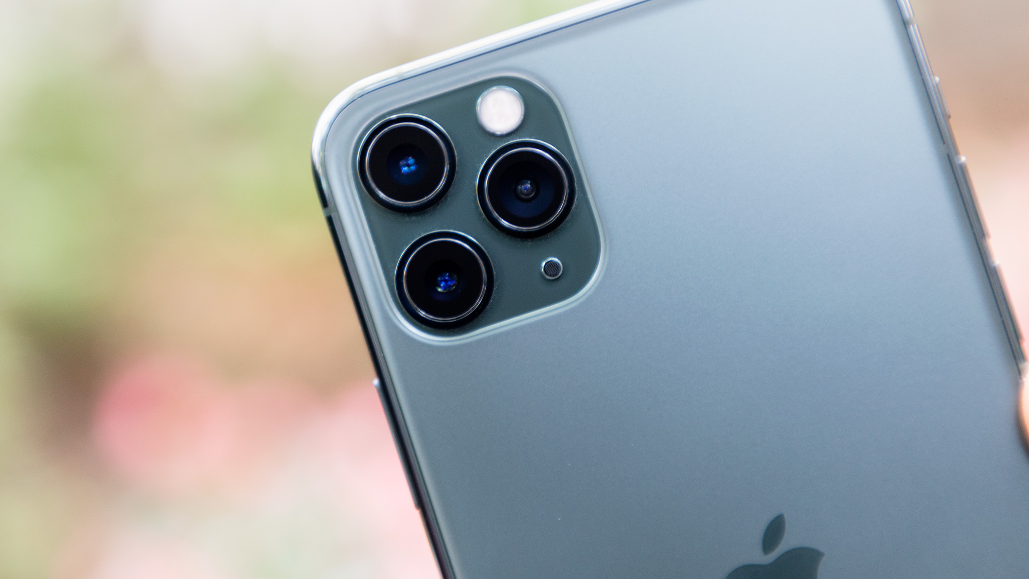 Detail Iphone 11 Pro Max Gambar Nomer 21