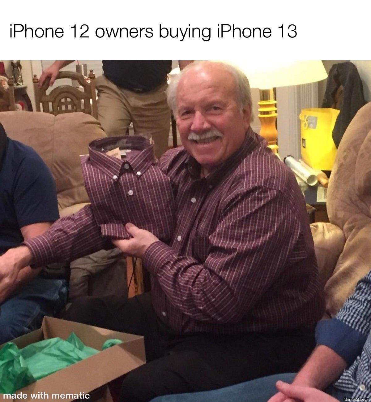 Detail Iphone 12 Meme Nomer 45