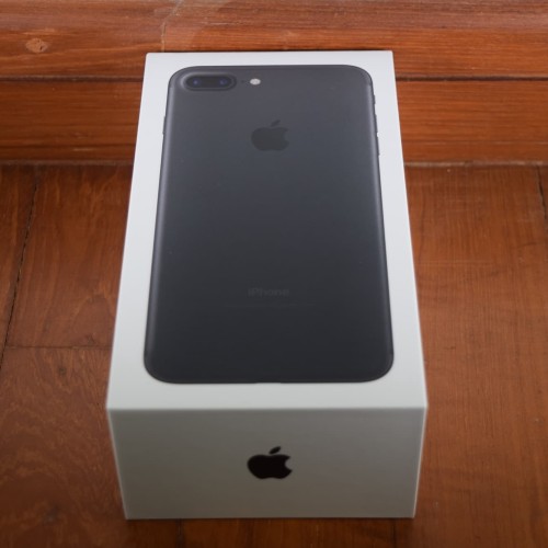 Detail Iphone 7 Plus Hitam Nomer 36