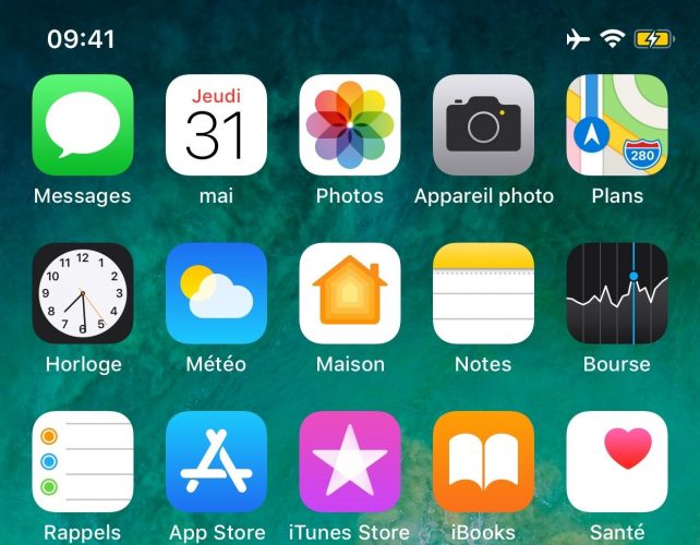 Detail Iphone Status Bar Nomer 16