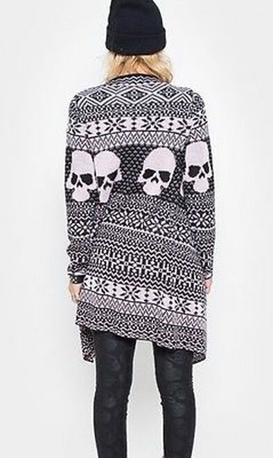 Detail Iron Fist Skull Sweater Nomer 29