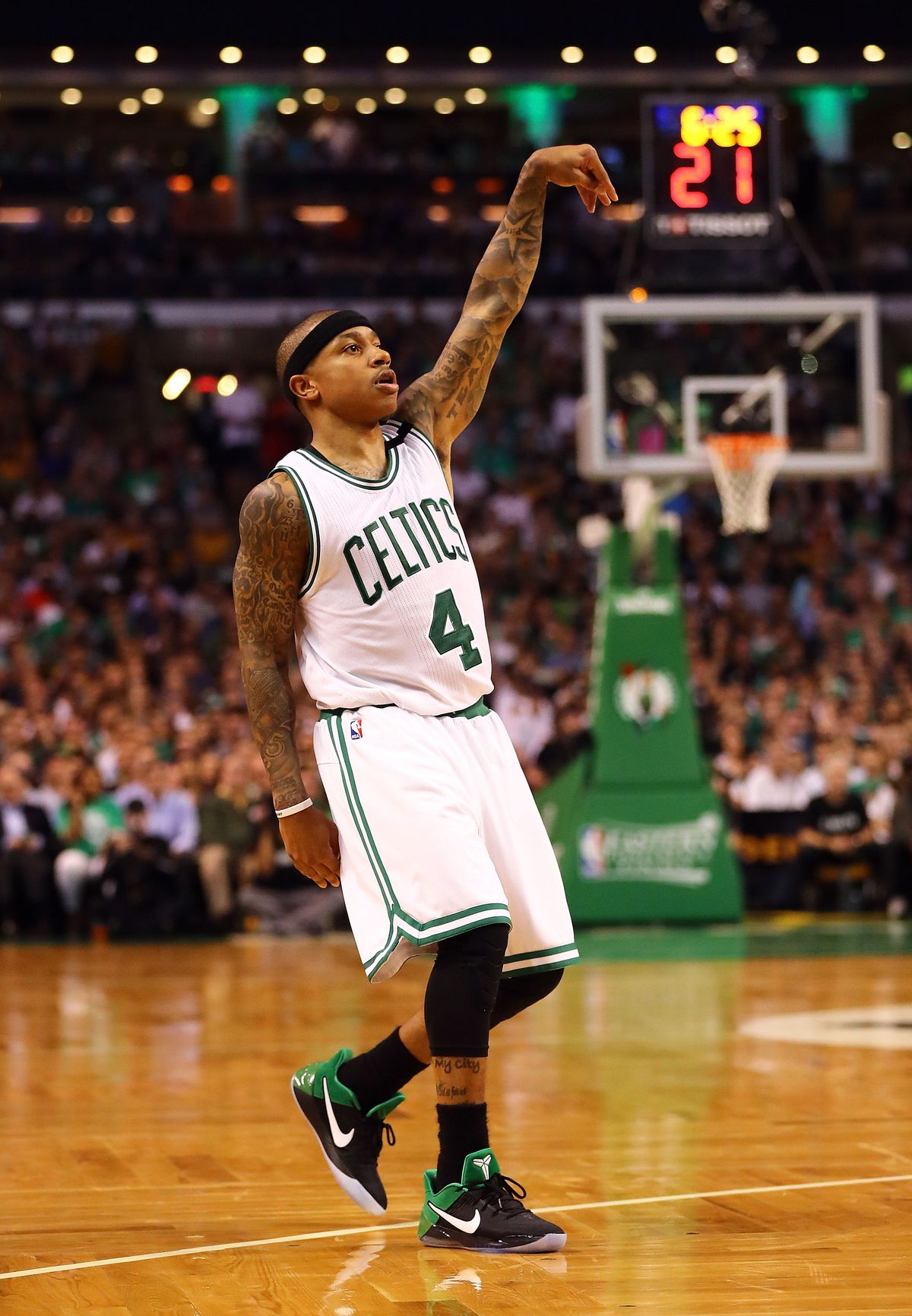 Detail Isaiah Thomas Wallpaper Nomer 51