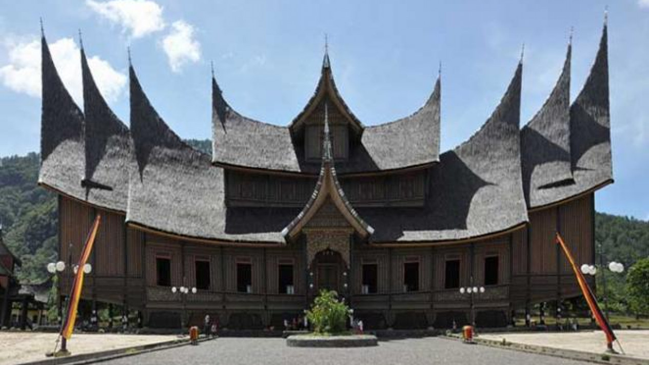 Detail Istana Kerajaan Di Indonesia Nomer 12