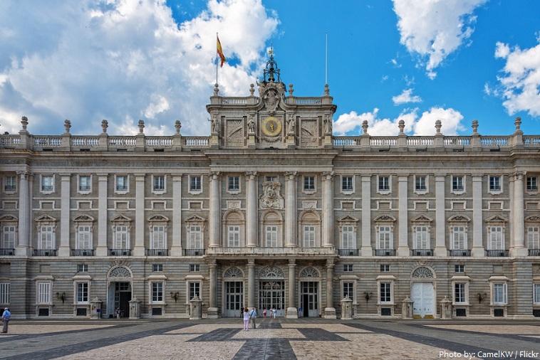 Detail Istana Kerajaan Madrid 2 Nomer 18