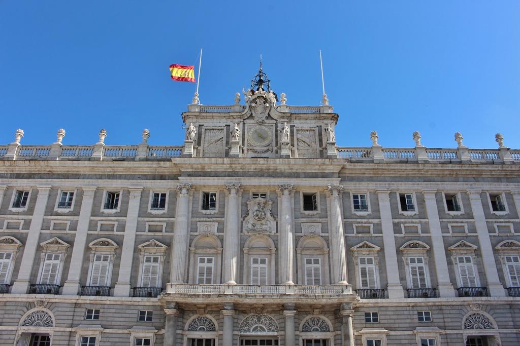 Detail Istana Kerajaan Madrid 2 Nomer 21
