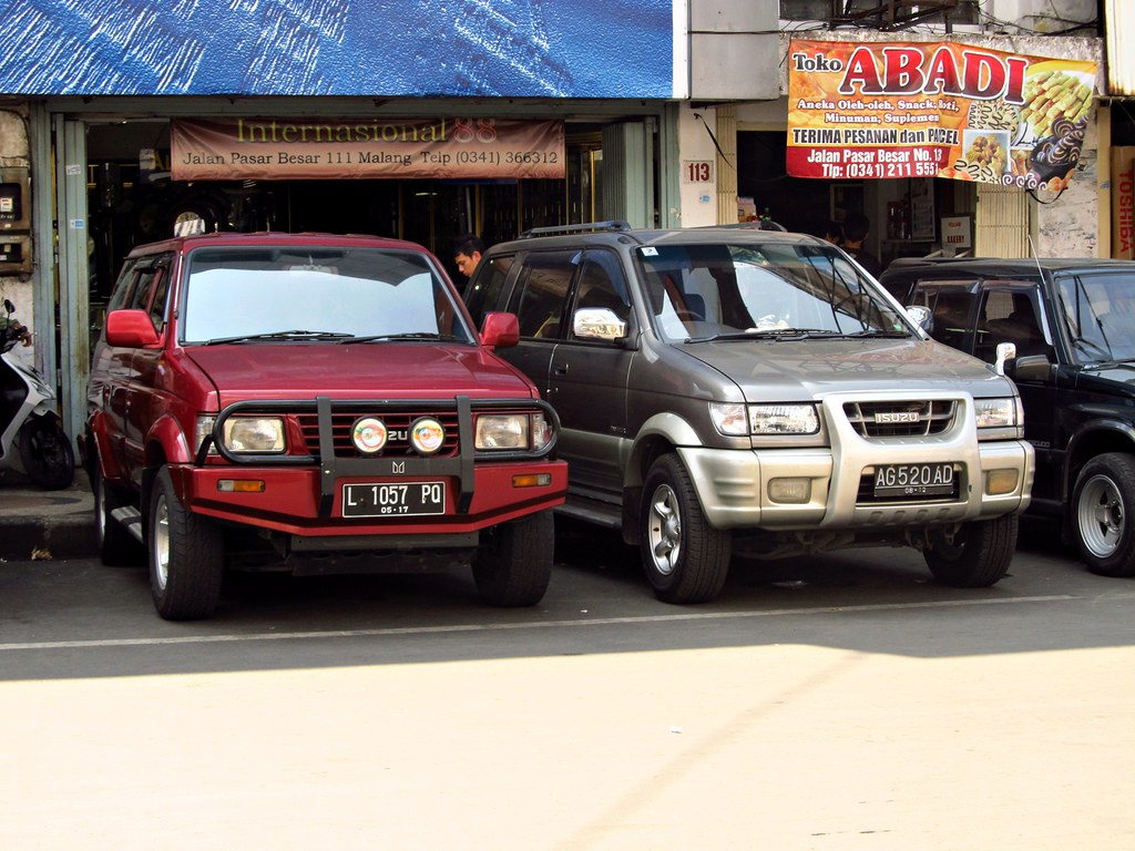 Detail Isuzu Panther Wallpaper Nomer 28