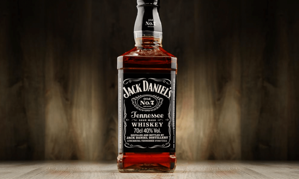 Detail Jack Daniel Logo Nomer 37