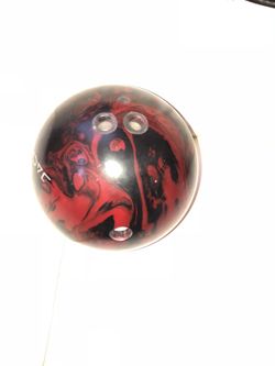 Detail Jackal Le Bowling Ball Nomer 24