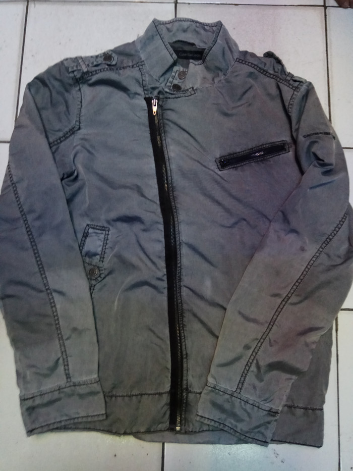 Detail Jaket Calvin Klein Nomer 21