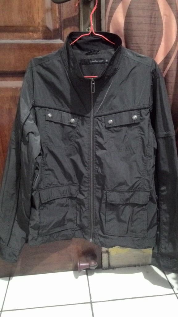 Detail Jaket Calvin Klein Nomer 31