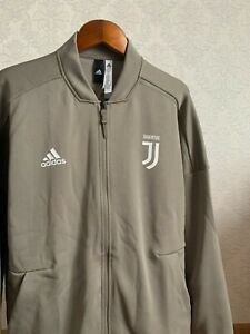 Detail Jaket Juventus 2018 Nomer 23