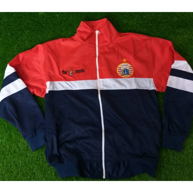 Detail Jaket Persija Nomer 13