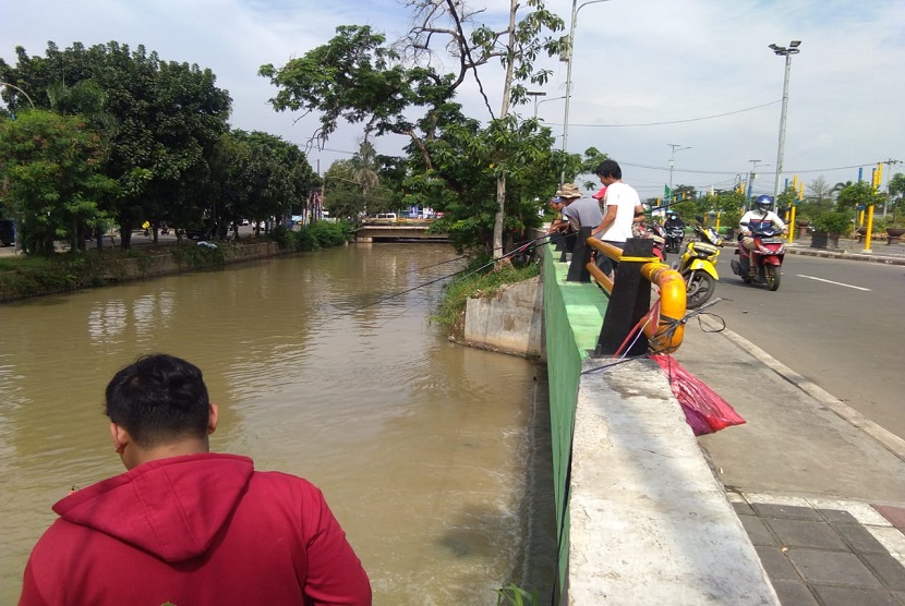 Detail Jalan Tepi Sungai Nomer 22