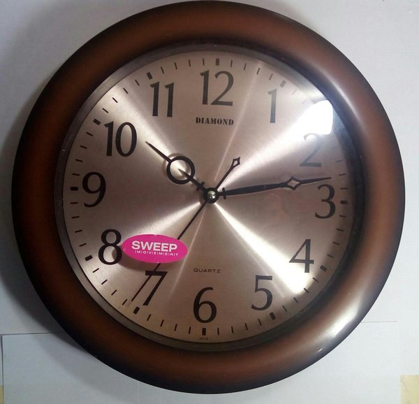 Detail Jam Dinding Diamond Nomer 38
