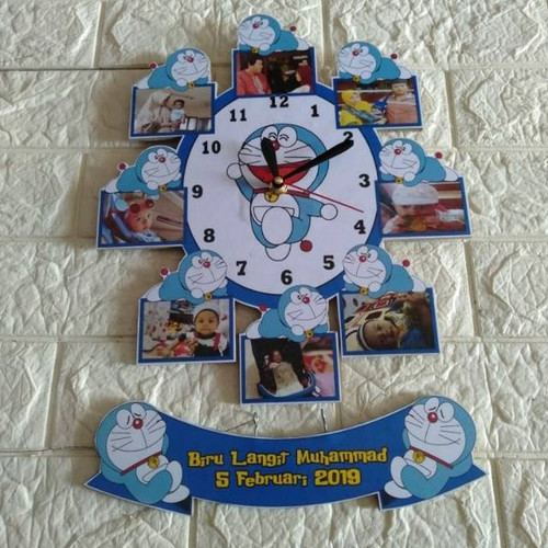 Detail Jam Dinding Doraemon Nomer 24