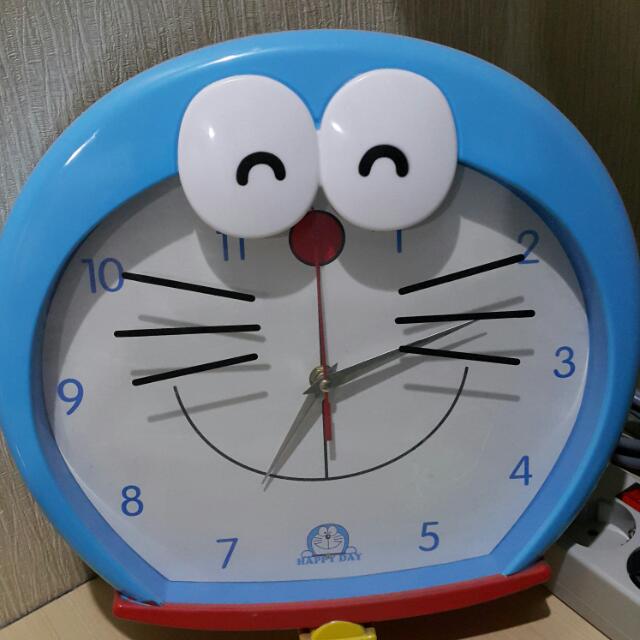 Detail Jam Dinding Doraemon Nomer 51