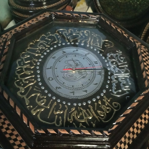 Detail Jam Dinding Kaligrafi Arab Nomer 43