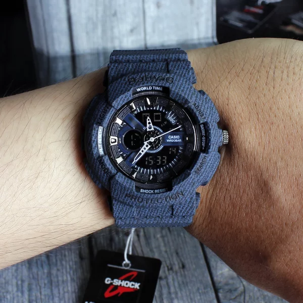 Detail Jam Tangan Biru Dongker Nomer 18