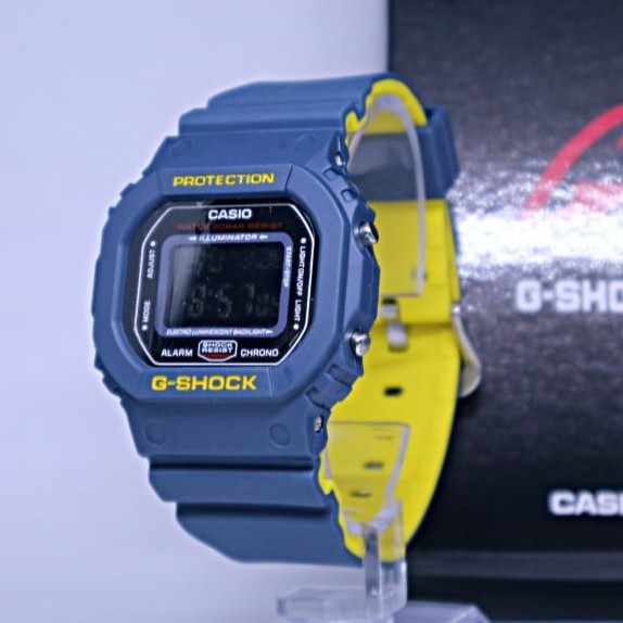 Detail Jam Tangan Biru Dongker Nomer 23