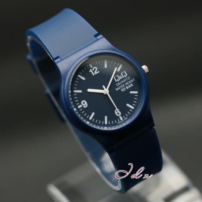 Detail Jam Tangan Biru Dongker Nomer 54