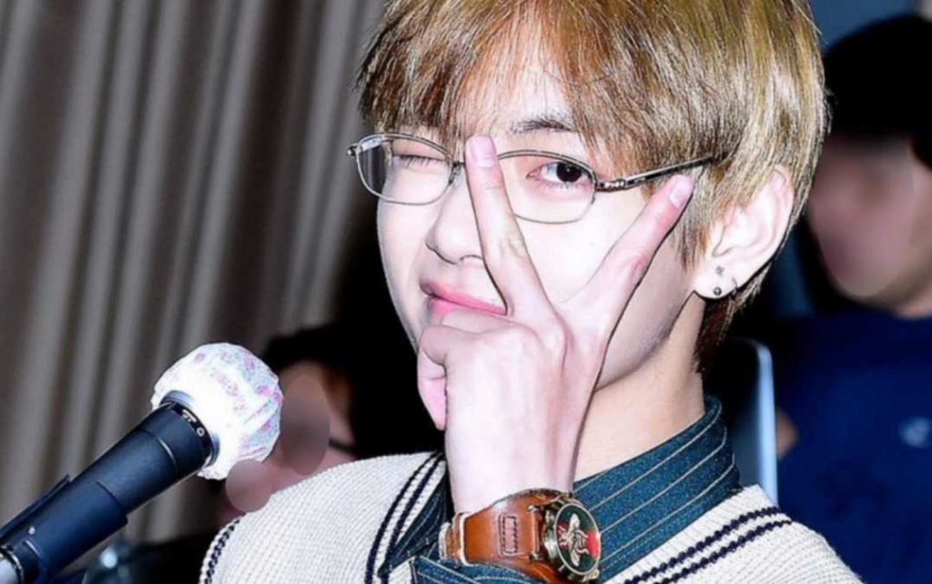 Detail Jam Tangan Kim Taehyung Nomer 33