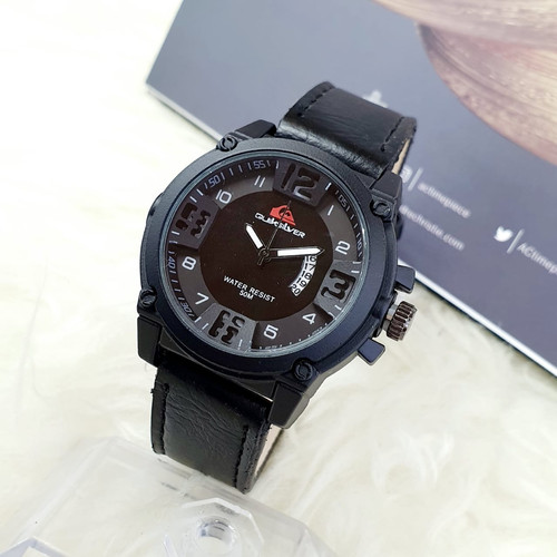 Detail Jam Tangan Pria Quiksilver Nomer 40