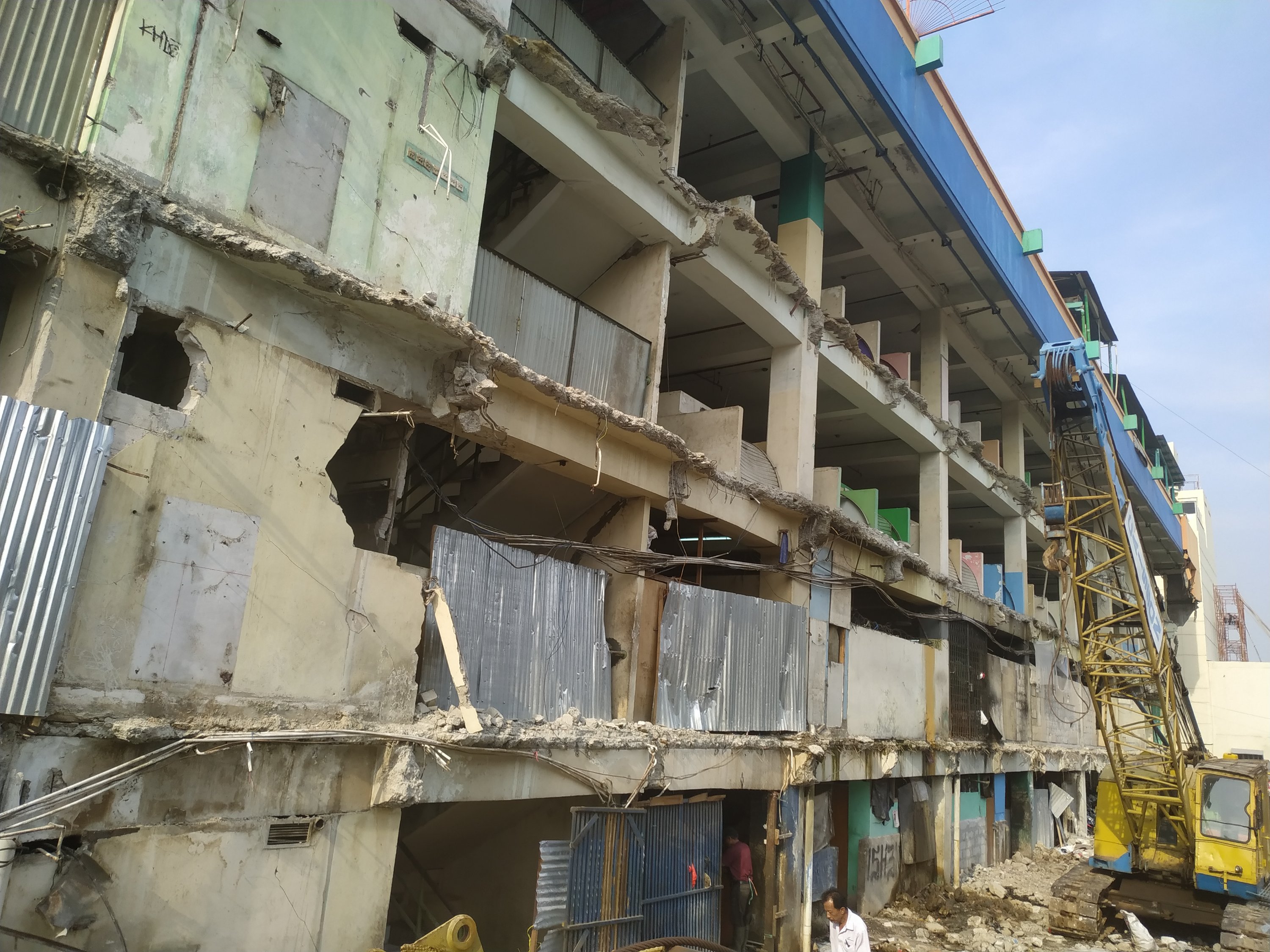 Detail Jasa Beli Bongkaran Rumah Tua Gedung Tua Kota Tangerang Banten Nomer 50