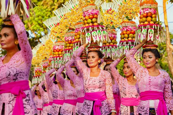 Detail Javanese Traditional Clothes Nomer 26