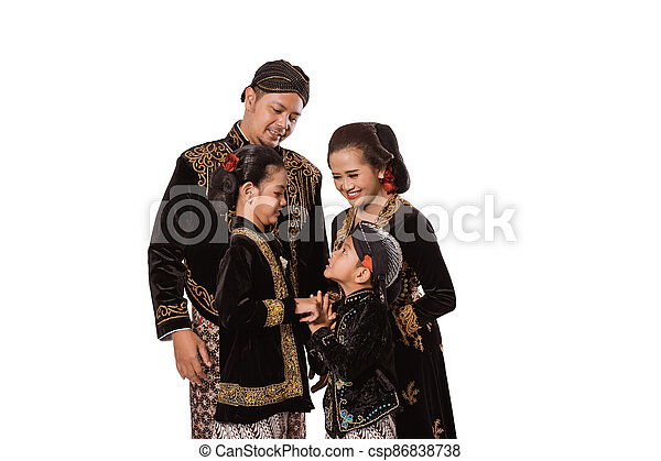 Detail Javanese Traditional Clothes Nomer 39