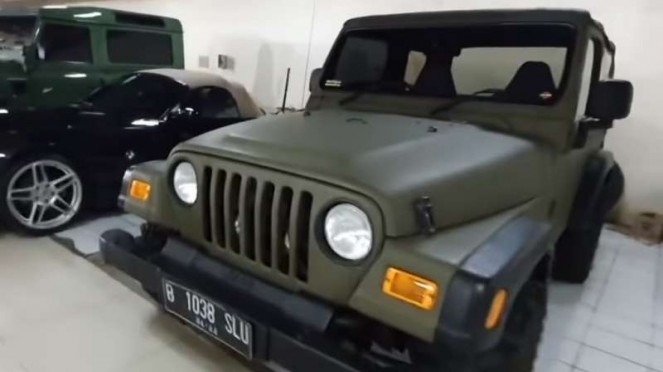 Detail Jeep Bekas Militer Nomer 12