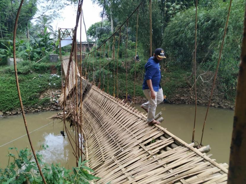 Detail Jembatan Kayu Di Indonesia Nomer 52