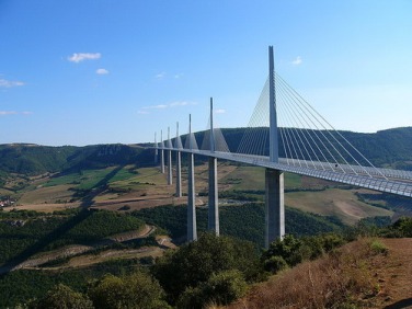 Detail Jembatan Millau Di Paris Nomer 18