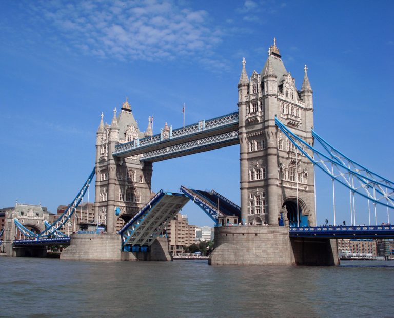 Detail Jembatan Tower Bridge Nomer 42
