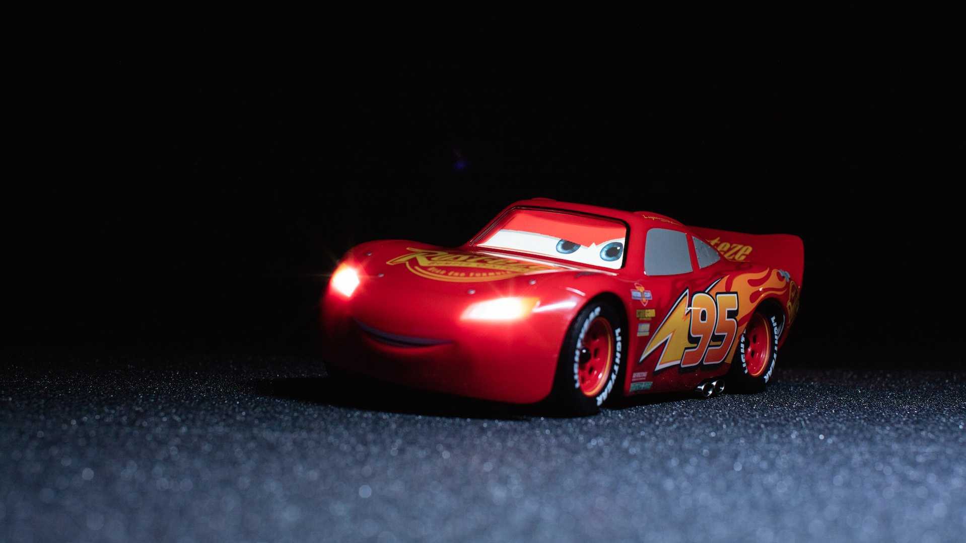 Detail Jenis Mobil Lightning Mcqueen Nomer 6