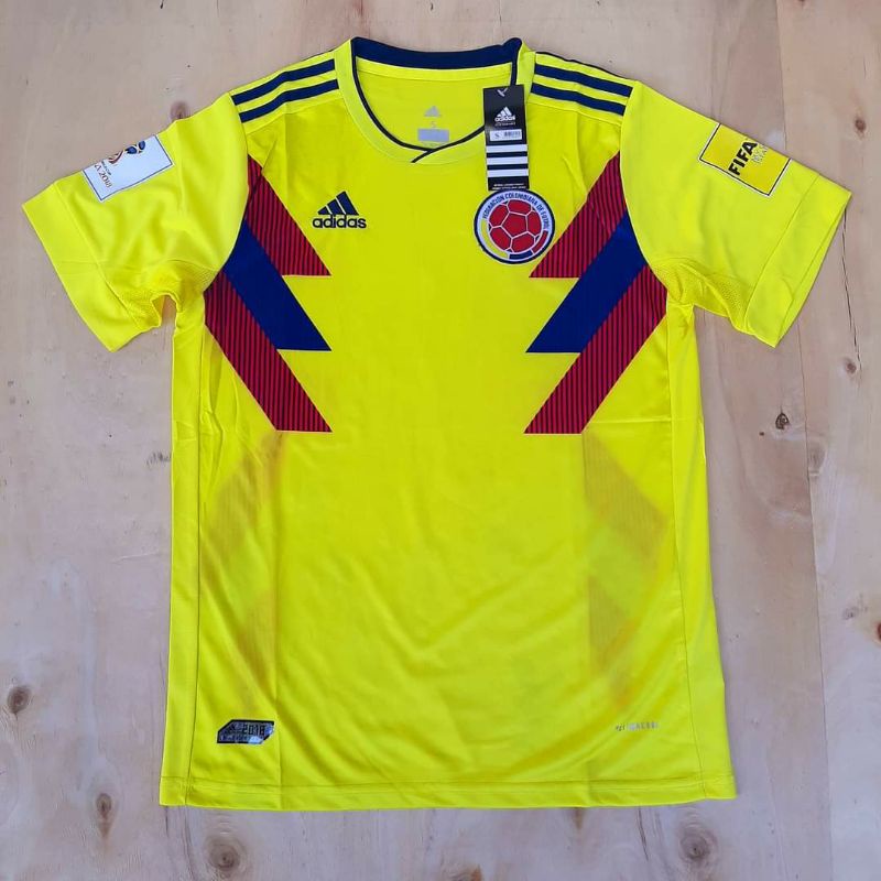 Detail Jersey Kolombia Piala Dunia 2018 Nomer 11